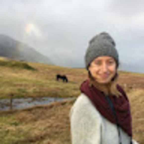 Meet your Posher, Allie - Picture 1 of 1